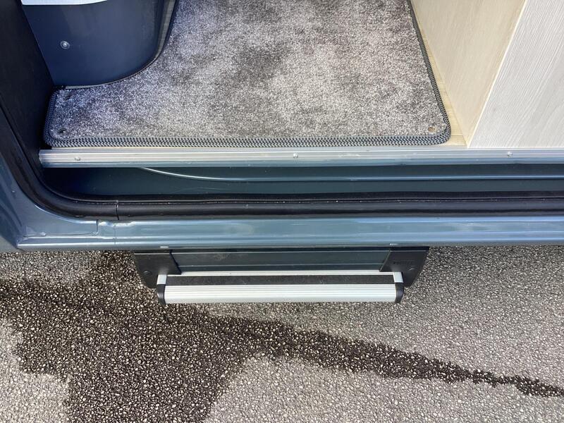Auto-Sleepers Warwick XL — image 19