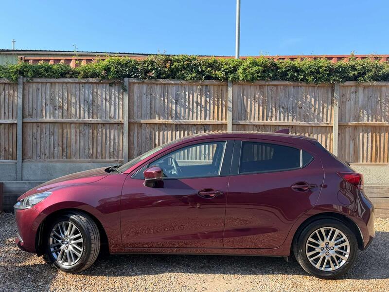 Mazda Mazda2 view 6