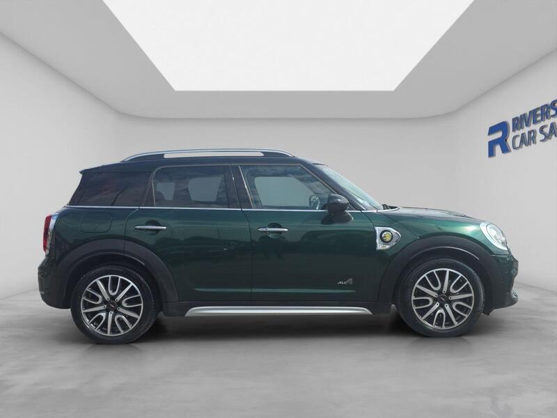 Mini Countryman view 3