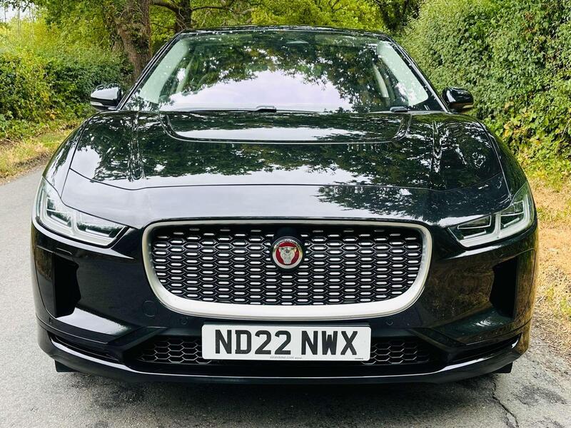 Jaguar I-Pace view 3