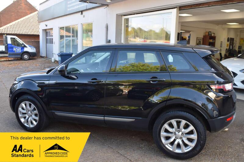 Land Rover Range Rover Evoque view 6