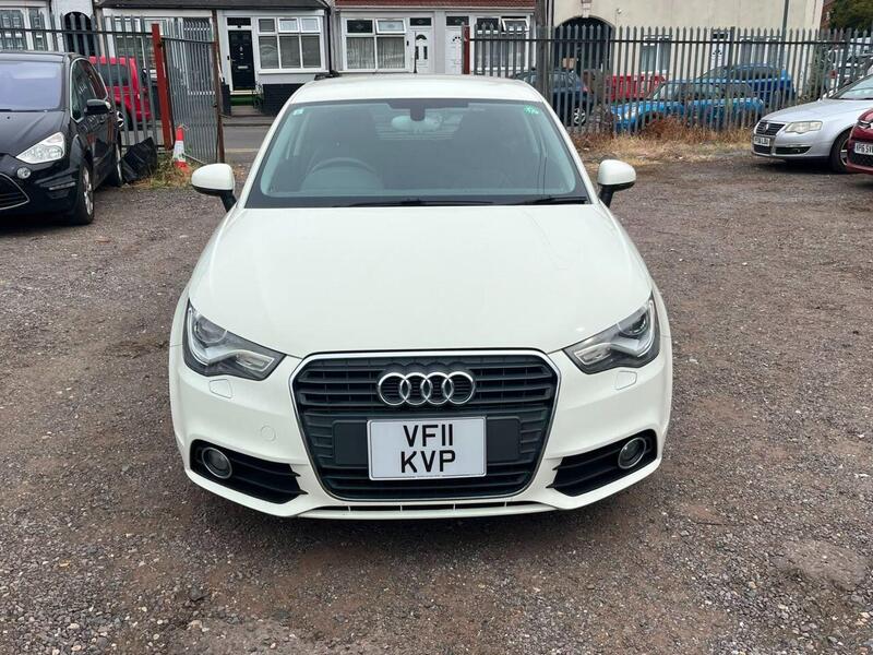 Audi A1 view 4