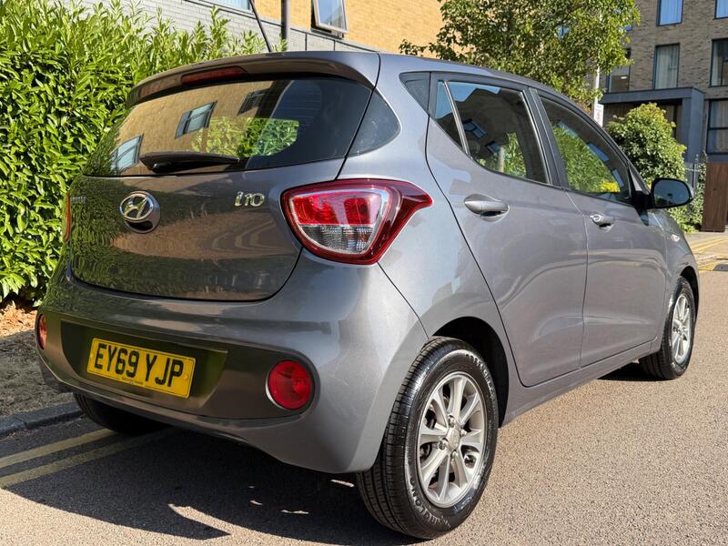 Hyundai I10 view 3