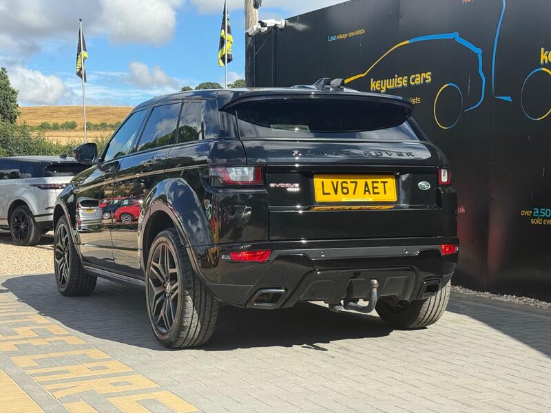 Land Rover Range Rover Evoque view 3