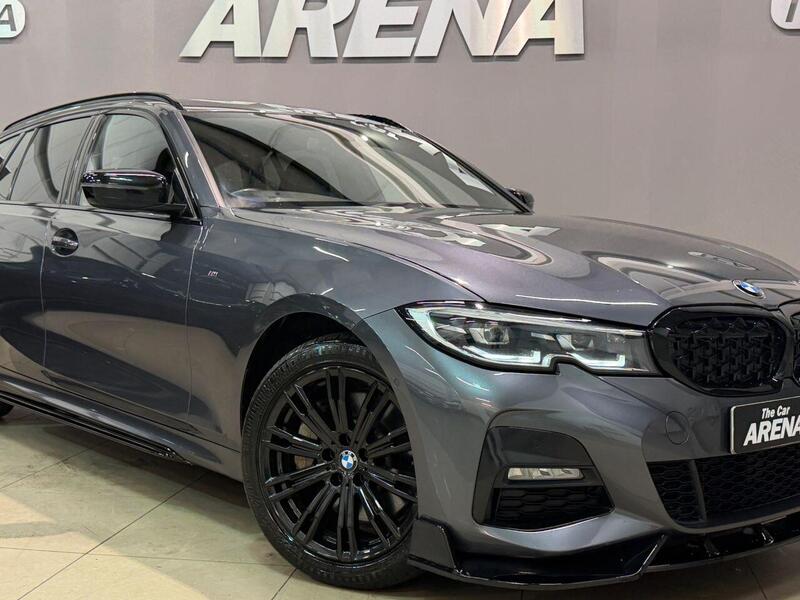BMW 3 Series view 3