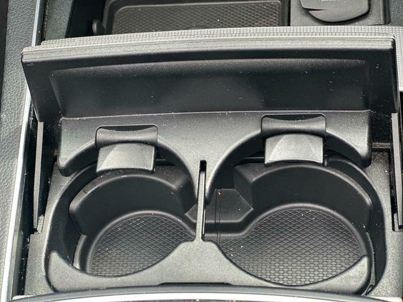 Mercedes-Benz E Class view 82