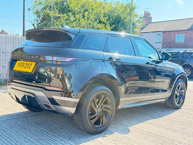 Land Rover Range Rover Evoque view 4
