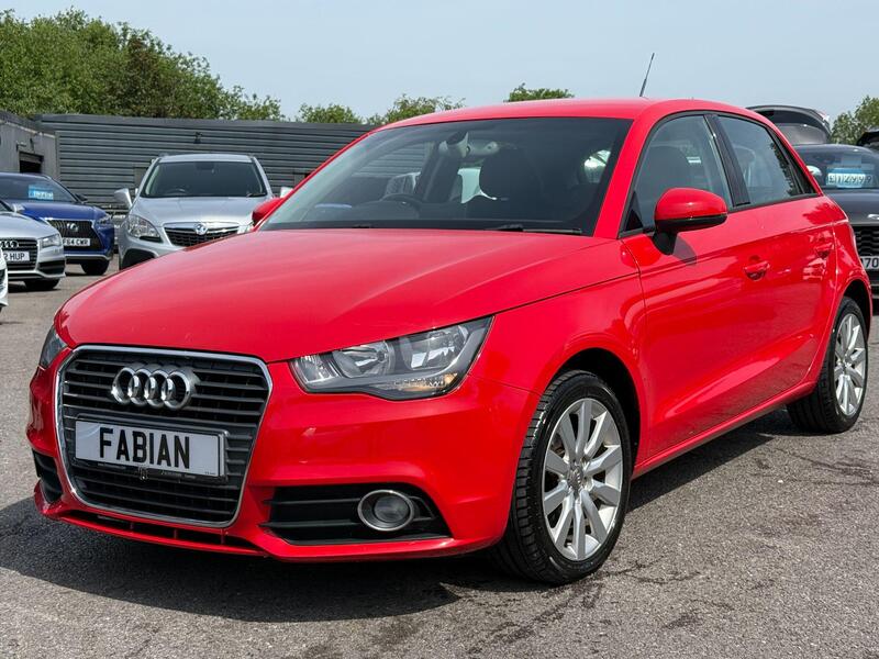 Audi A1 view 3