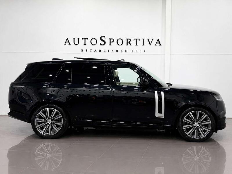Land Rover Range Rover view 3