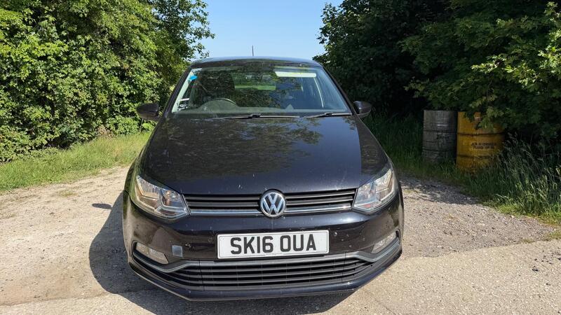 2016 Volkswagen Polo — photo 2