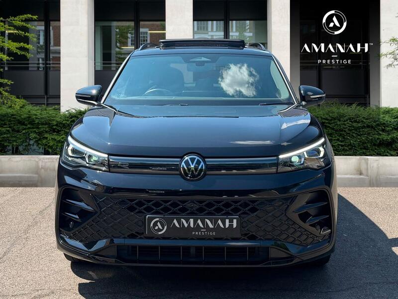 Volkswagen Tiguan view 2