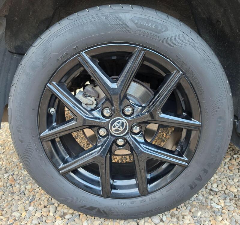Toyota RAV4 2.5 VVT-h Excel CVT 4WD Euro 6 (s/s) 5dr thumbnail 18