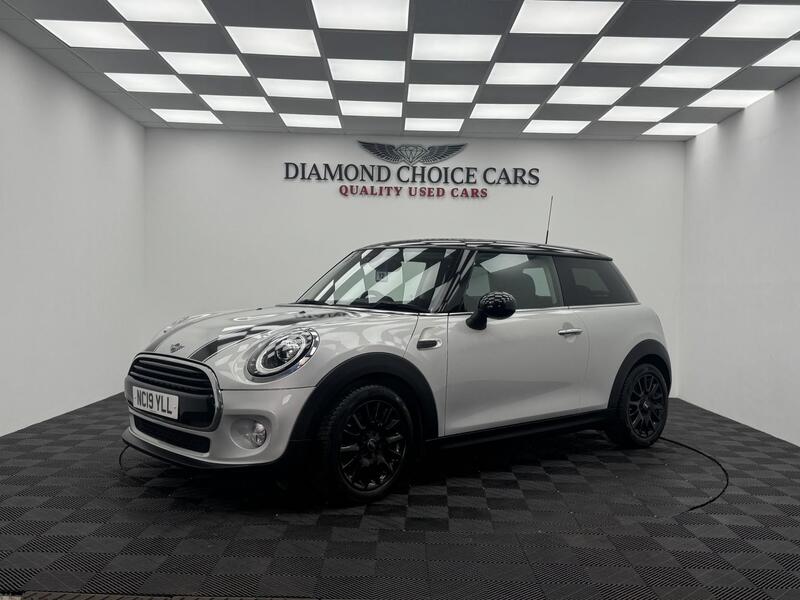 Mini Cooper view 3