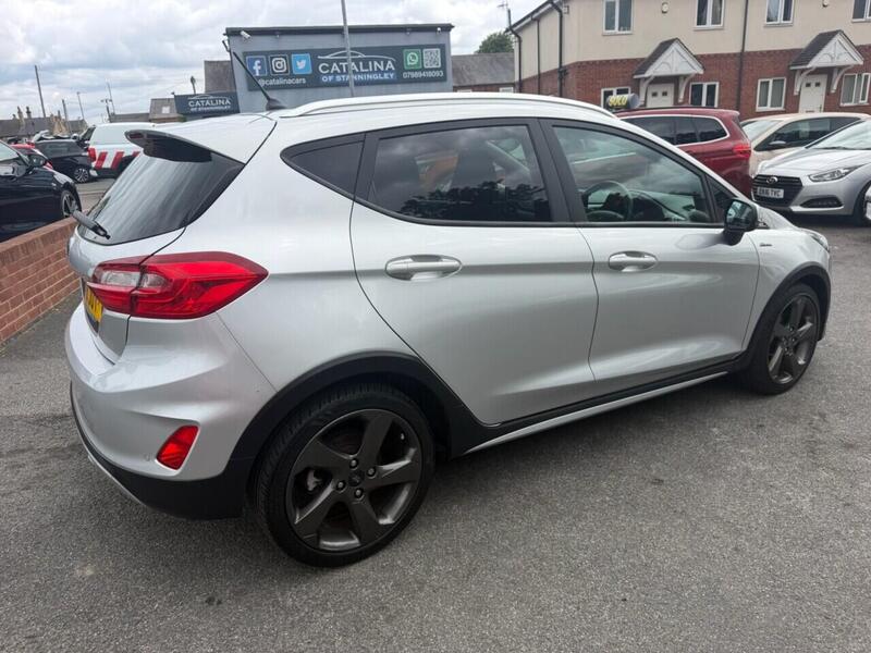Ford Fiesta view 6