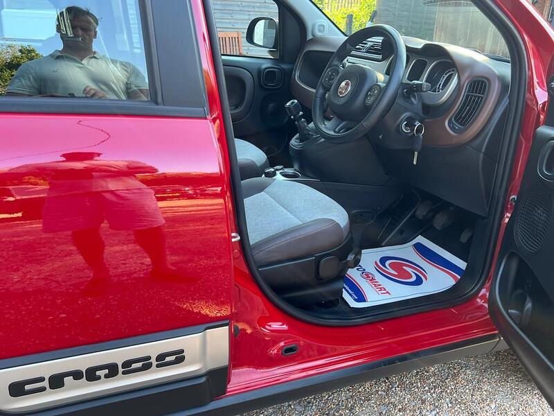 Fiat Panda view 3