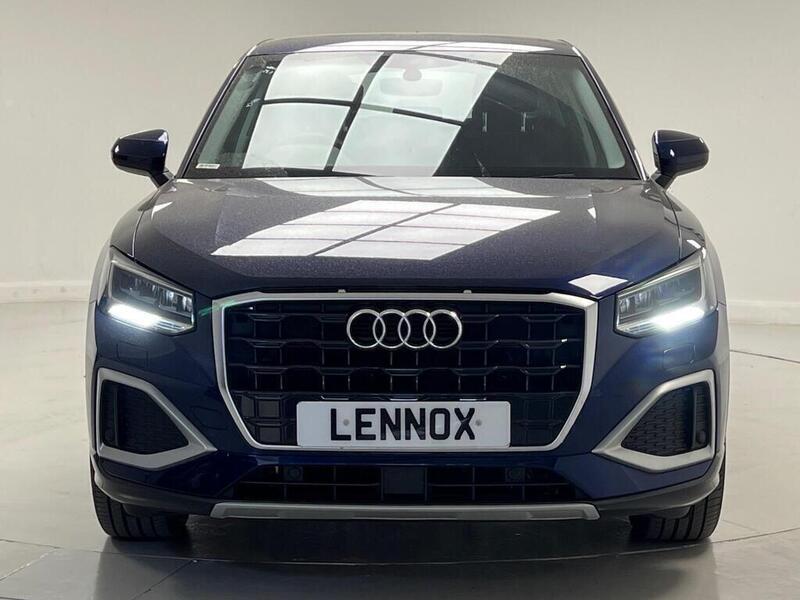 Audi Q2 view 3
