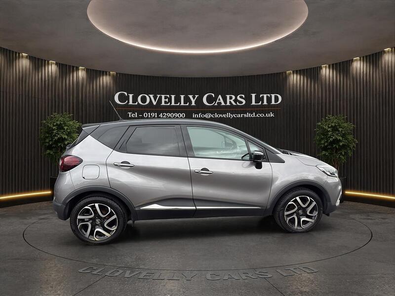 Renault Captur view 5