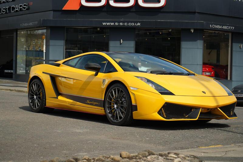 Lamborghini Gallardo view 4