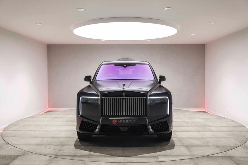 Rolls-Royce Cullinan view 6