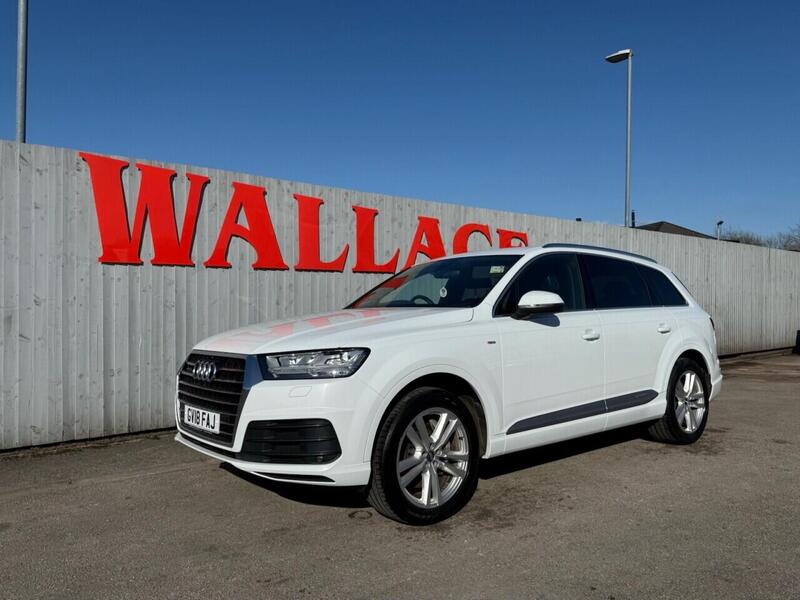 Audi Audi Q7 view 7