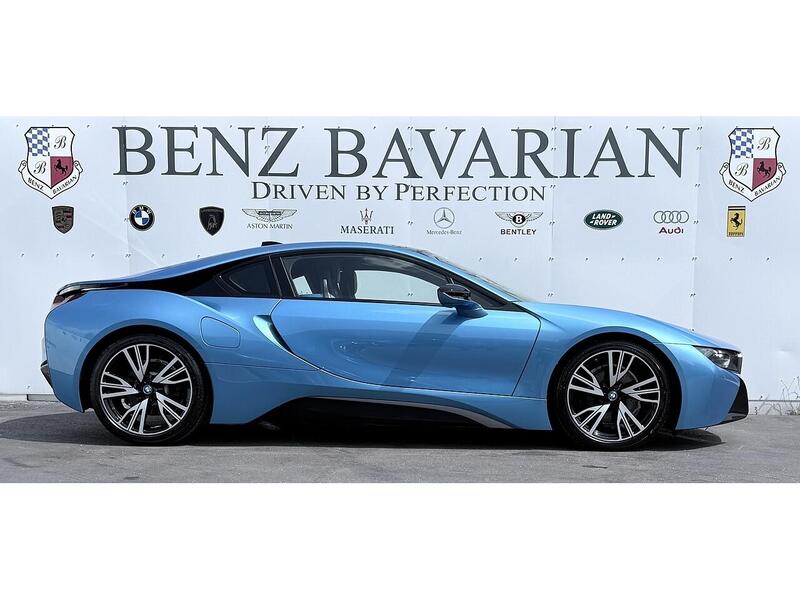 BMW I8 view 6