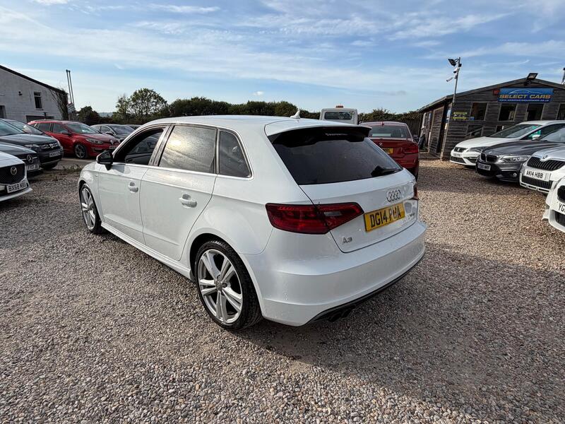 Audi A3 view 4