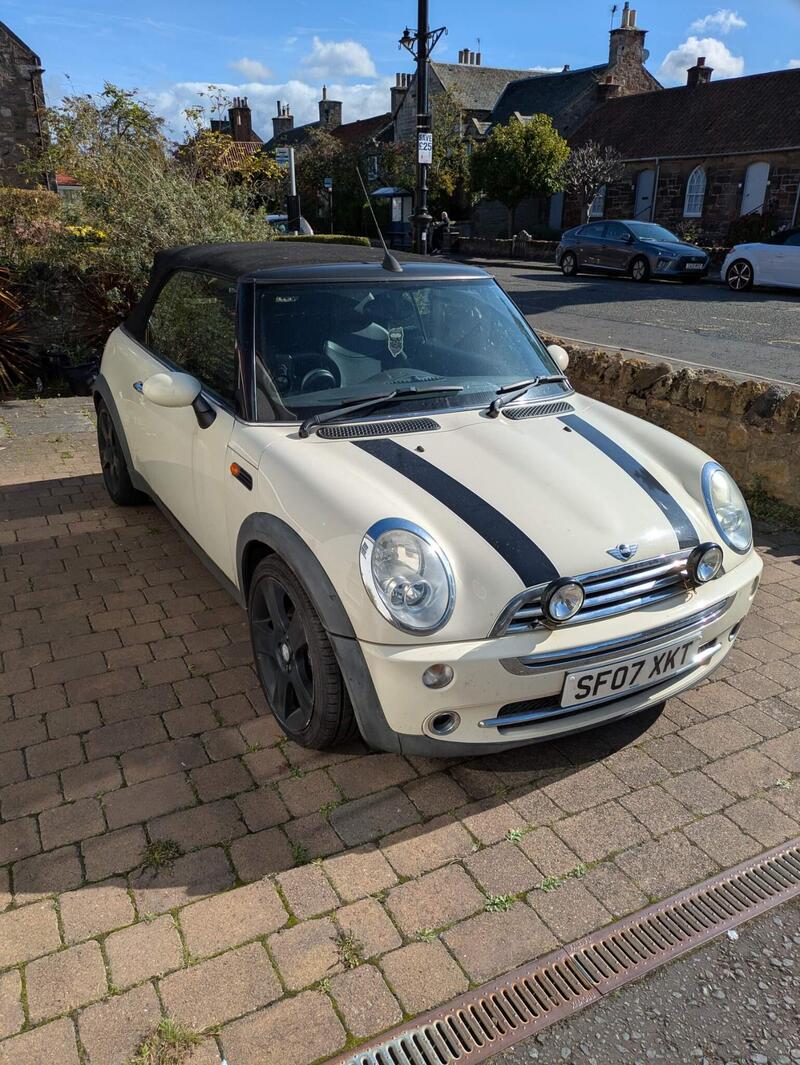2007 White MINI Convertible for sale for £500 in LONGNIDDRY, EAST LOTHIAN
