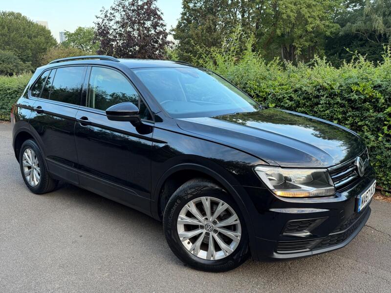 Volkswagen Tiguan main image