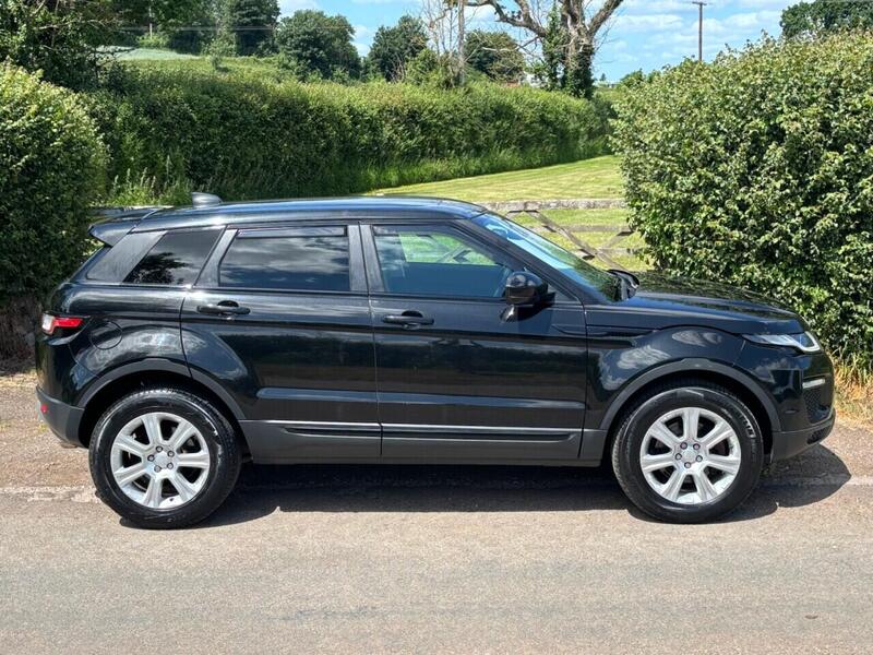 Land Rover Range Rover Evoque view 13