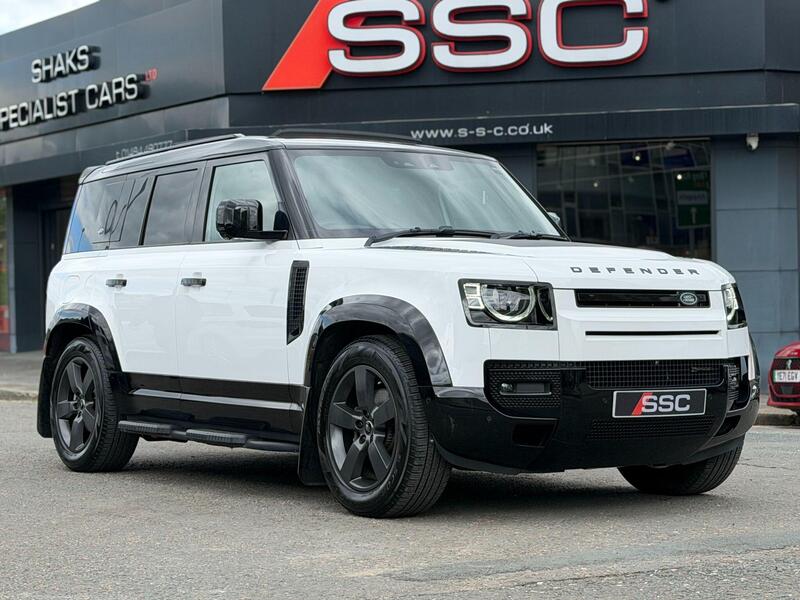 Land Rover Defender view 5