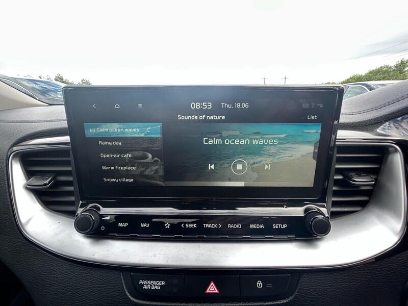 Kia Xceed view 2
