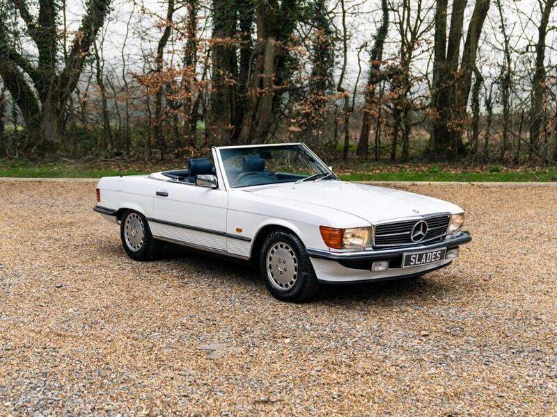 Mercedes-Benz SL view 4