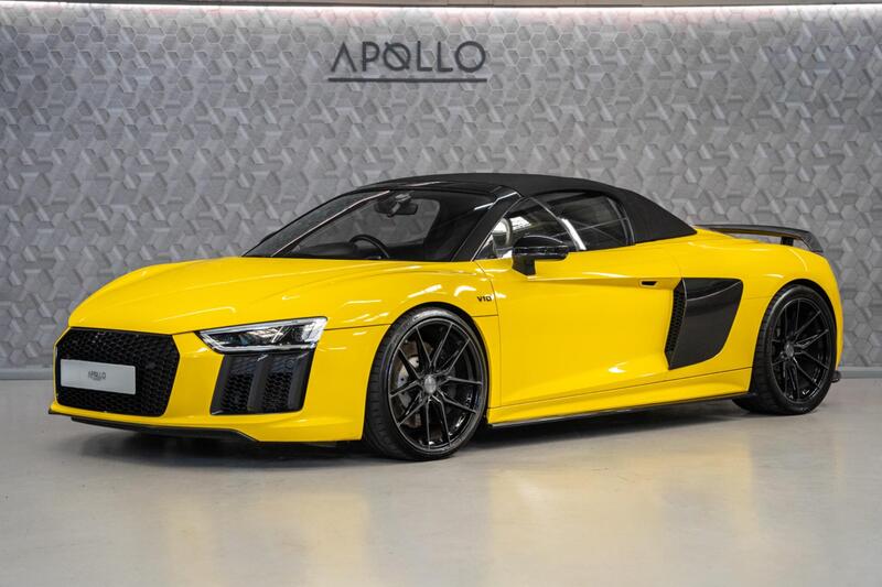 Audi Audi R8 view 3
