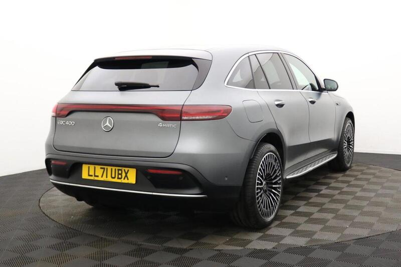 Mercedes-Benz Mercedes-Benz EQC view 4