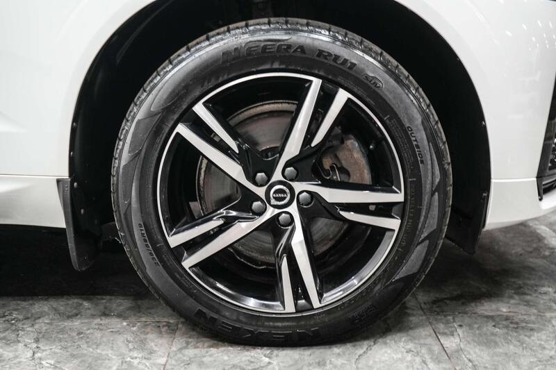 Volvo XC60 view 6
