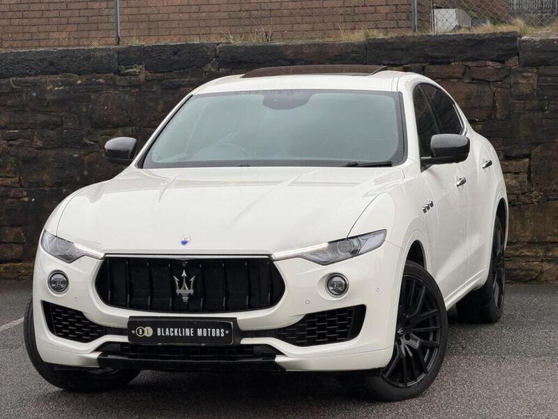 Maserati Levante view 3