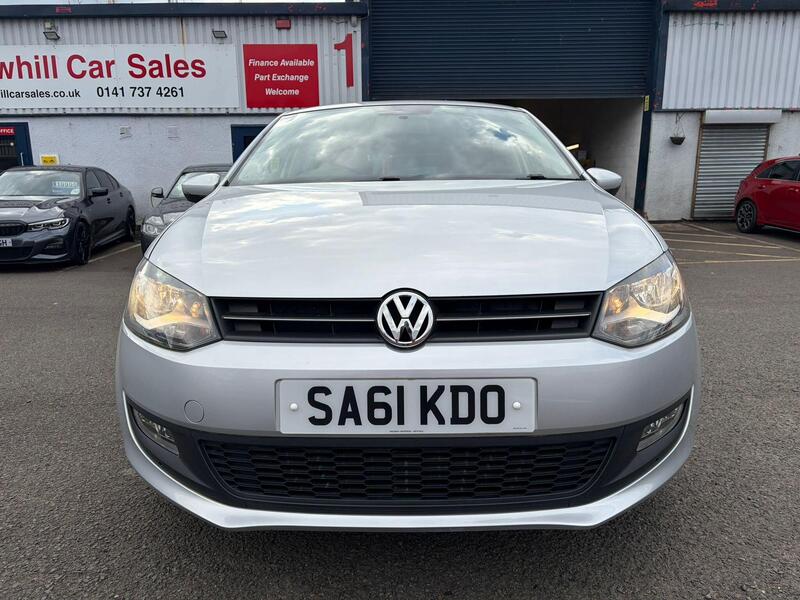 Volkswagen Polo view 2