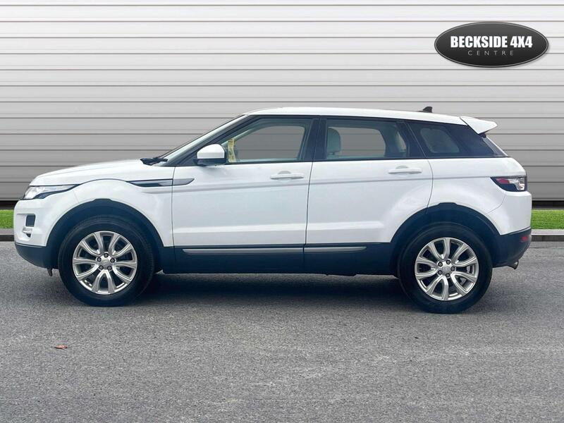 Land Rover Range Rover Evoque view 5