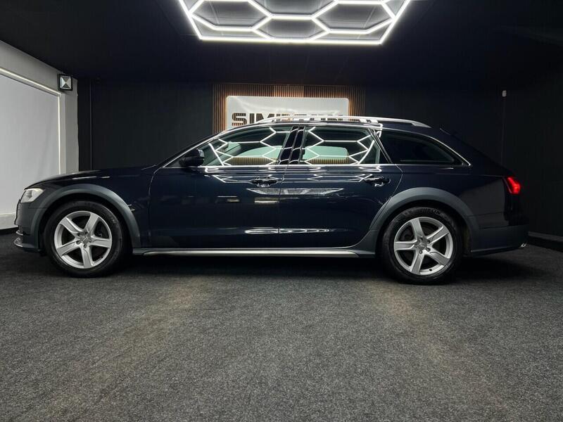 Audi A6 view 4