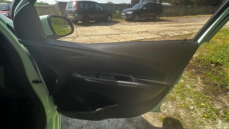 2018 Vauxhall Viva — photo 8