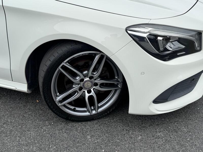 Mercedes-Benz Mercedes-Benz CLA view 2