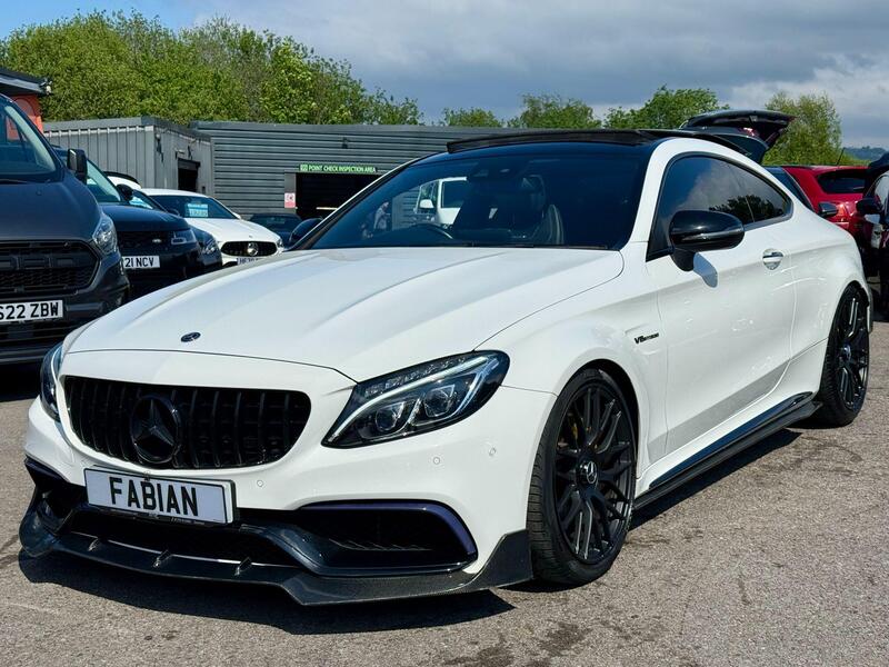 Mercedes-Benz C Class view 3