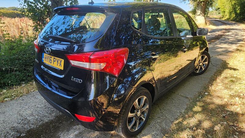 2016 Hyundai ix20 — photo 14