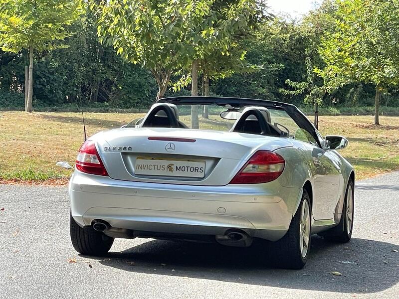 Mercedes-Benz SLK view 7
