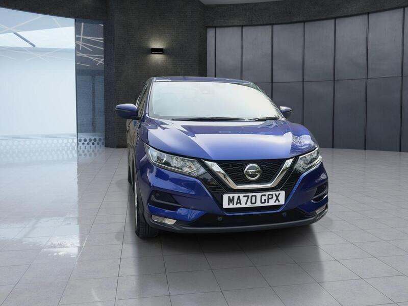 Nissan Qashqai view 2