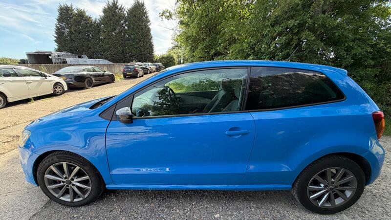 2015 Volkswagen Polo — photo 5
