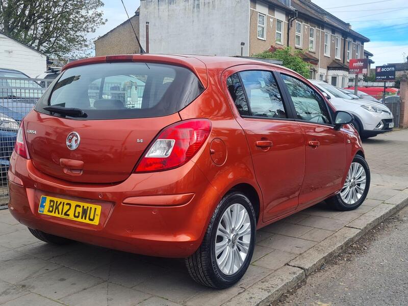 Vauxhall Corsa view 3