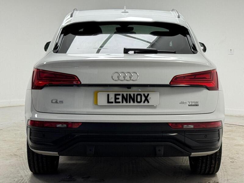 Audi Audi Q5 view 6