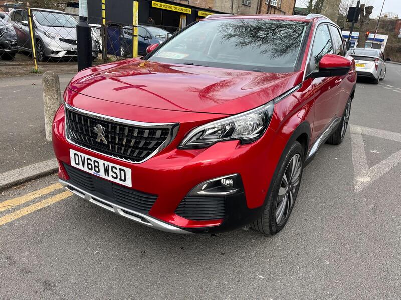 Peugeot 3008 main image