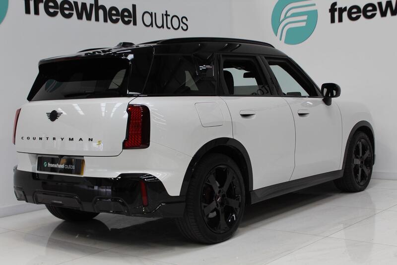 2024 MINI Electric Countryman in White — image 14 of 90